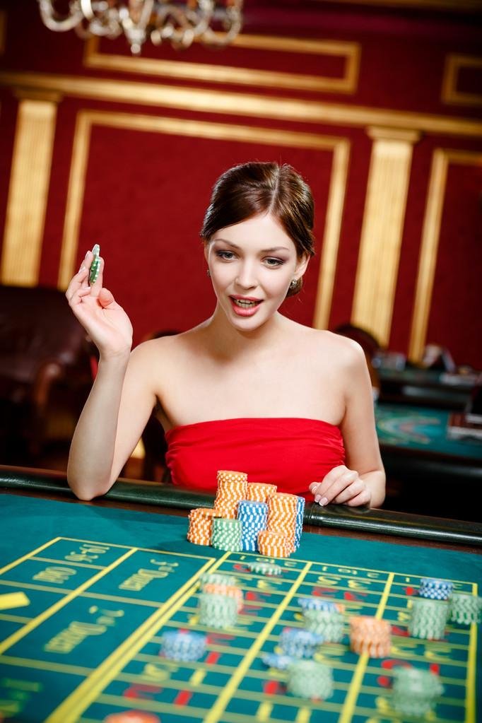 Privacy and responsible gaming reminder panel on 500 bdt